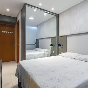 https://flat-oka-beach-com-vista-piscina-por-carpediem.portodegalinhashotels.com